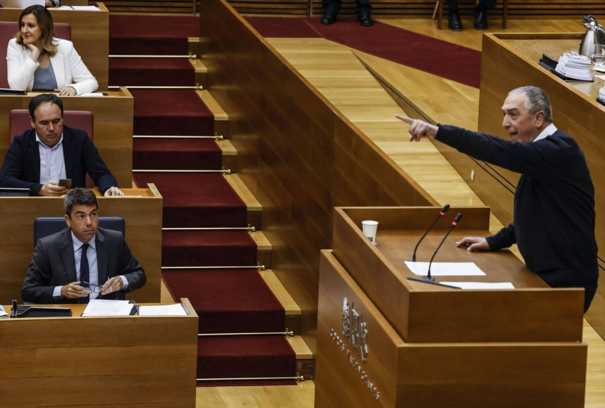 Després de la dana, Baldoví va passar a tutejar Mazón - Europa Press Després de la dana, Baldoví va passar a tutejar Mazón