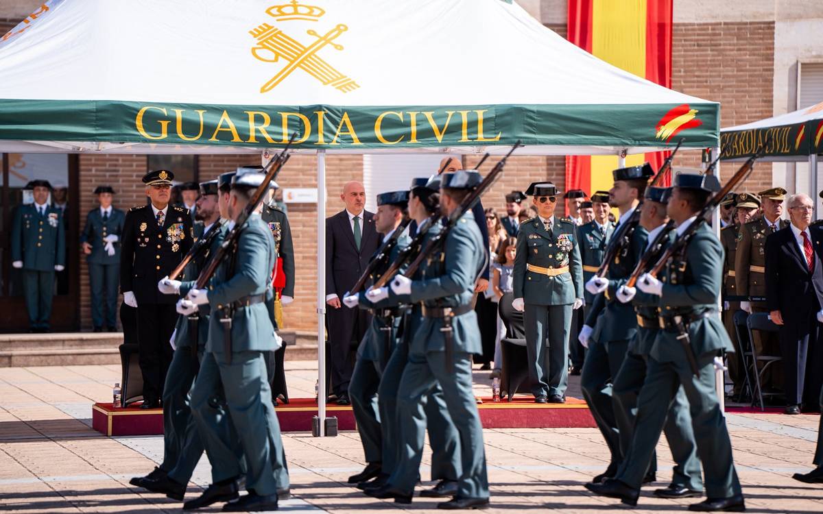 Anjo Valentí també va anar a l'acte de la patrona de la Guàrdia Civil a Sant Andreu de la Barca