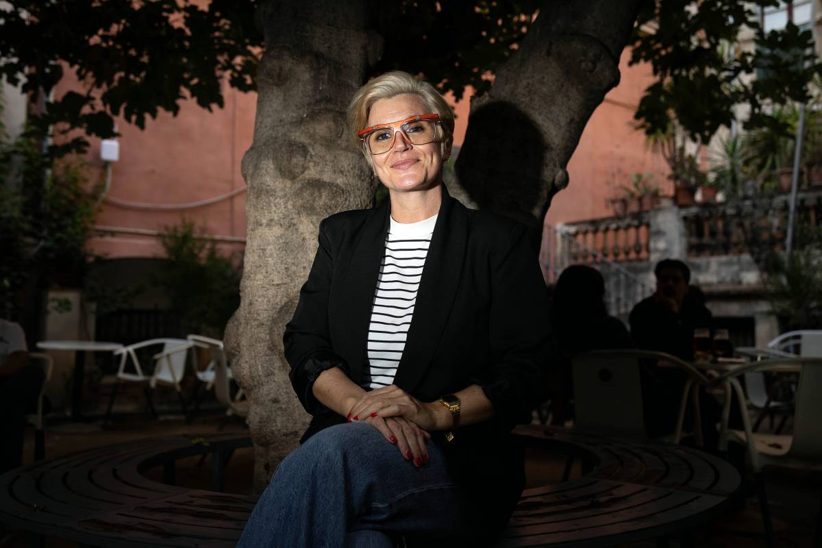 «El veí expat encara no m’ha dit ni una punyetera paraula en català»