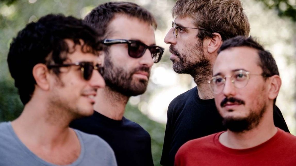Els integrants de Manel, en una entrevista amb Nació - Adrià Costa