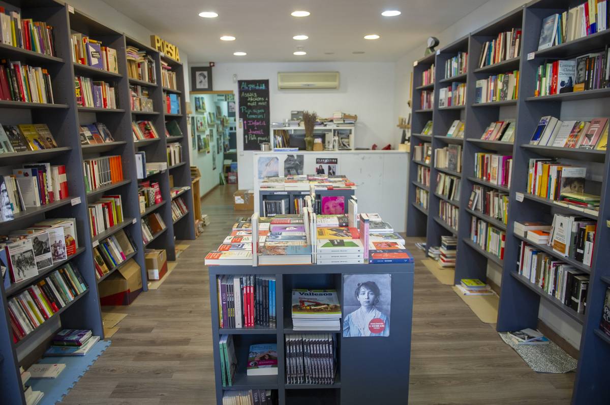 Una llibreria de Terrassa es posa filosòfica: 