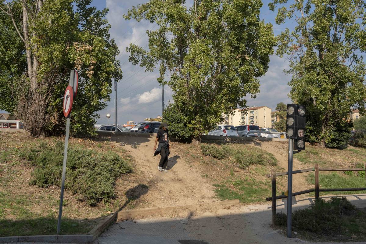 Millores d'accessibilitat al barri de Xúquer amb noves escales a la carretera de Montcada
