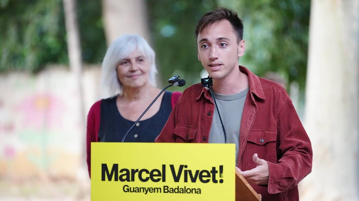 Marcel Vivet agafa el relleu de Dolors Sabater a Badalona