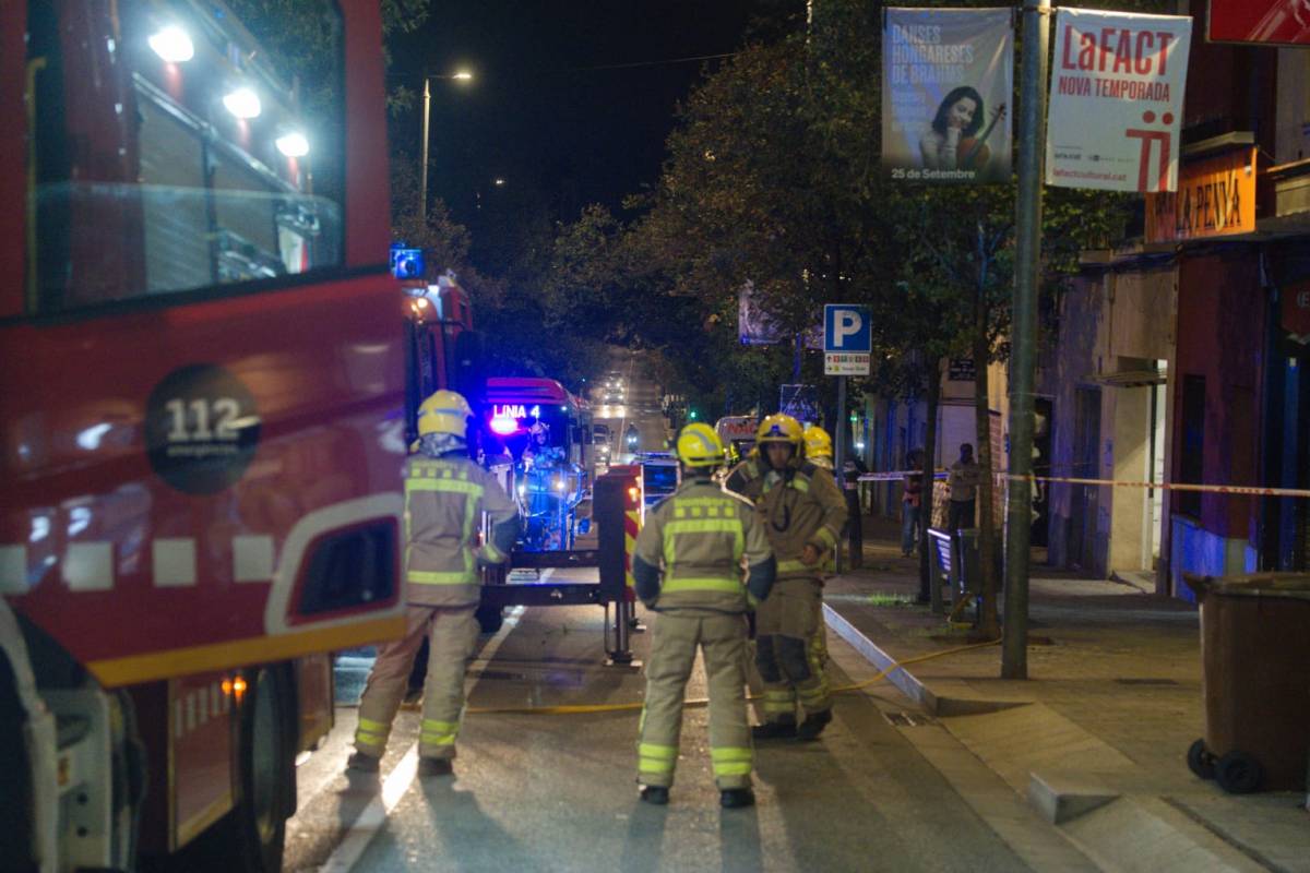 Bombers en el lloc dels fets - NEBRIDI ARÓZTEGUI