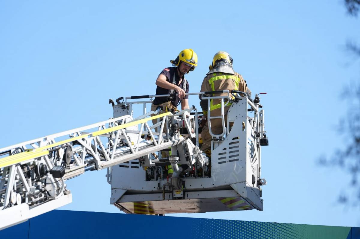 Incendi en una gasolinera de Sabadell