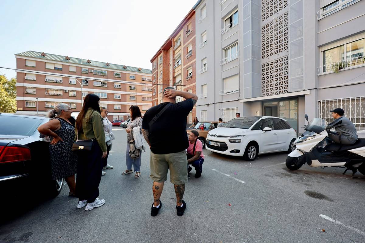 Dos dies sense llum a dos blocs de Sabadell després de detectar corrent elèctrica a l'aigua: 