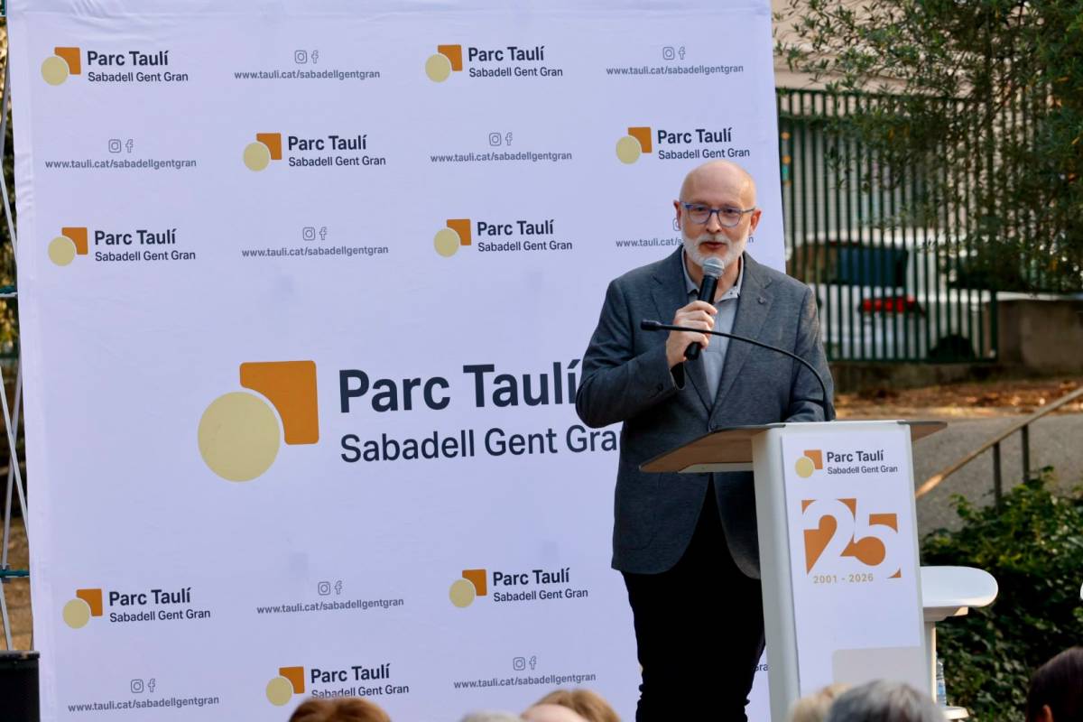 Sabadell Gent Gran celebra el seu 25è aniversari - Juanma Peláez Sabadell Gent Gran celebra el seu 25è aniversari