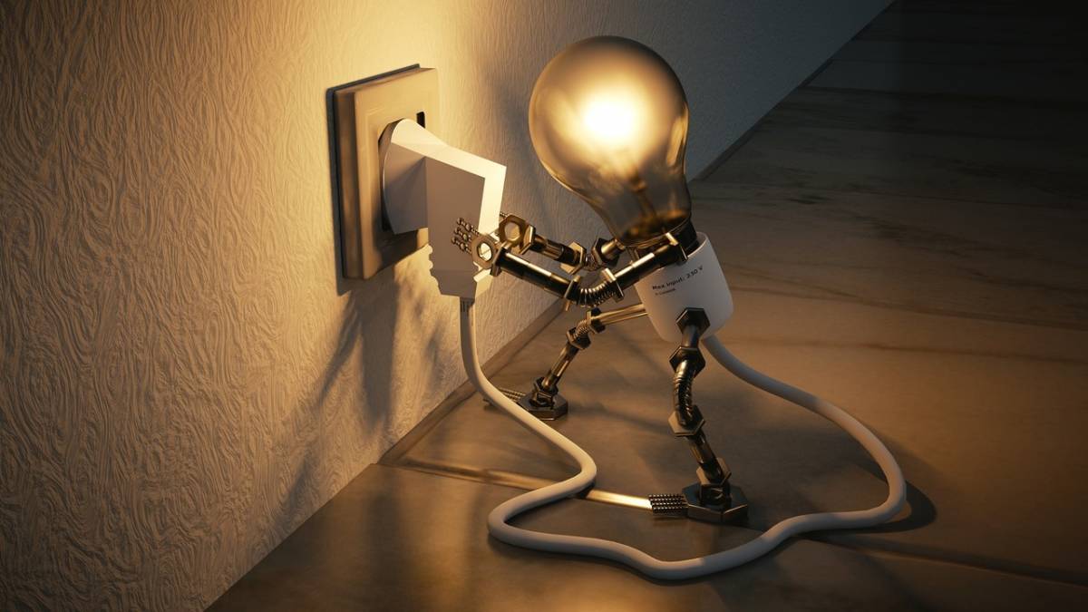 Com frenar la pujada de la factura elèctrica al teu dia a dia