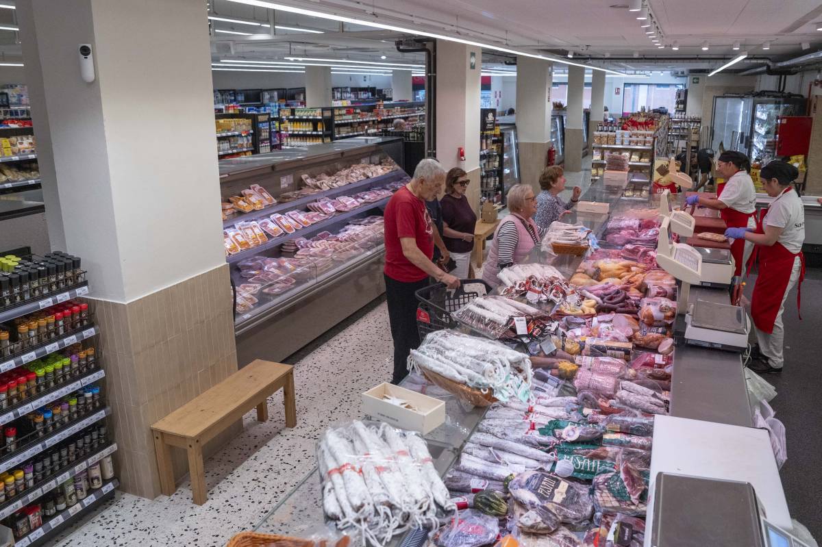 Imatge de l`interior del supermercat - NEBRIDI ARÓZTEGUI Imatge de l`interior del supermercat