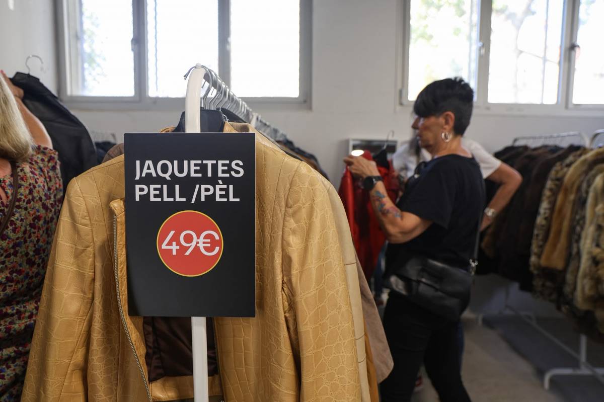La primera edició del Market Vintage ecosocial de Sabadell - VÍCTOR CASTILLO La primera edició del Market Vintage ecosocial de Sabadell