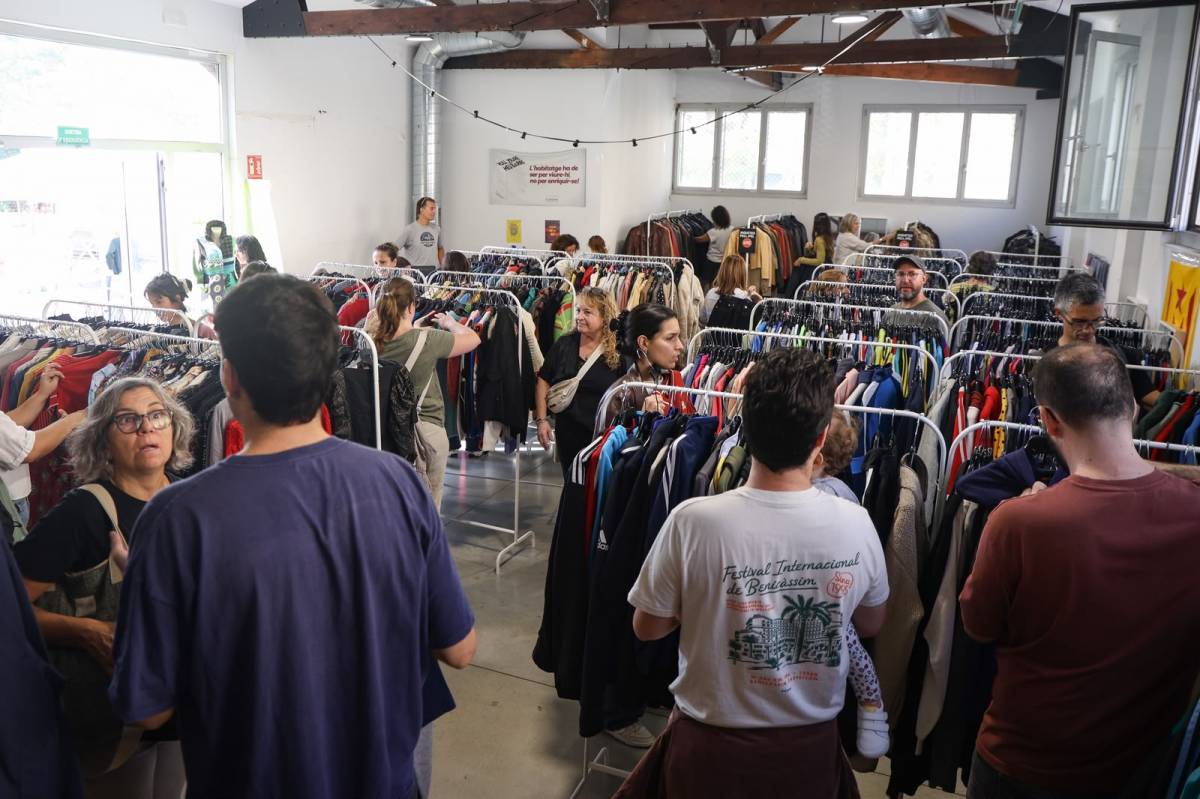 La primera edició del Market Vintage ecosocial de Sabadell - VÍCTOR CASTILLO La primera edició del Market Vintage ecosocial de Sabadell