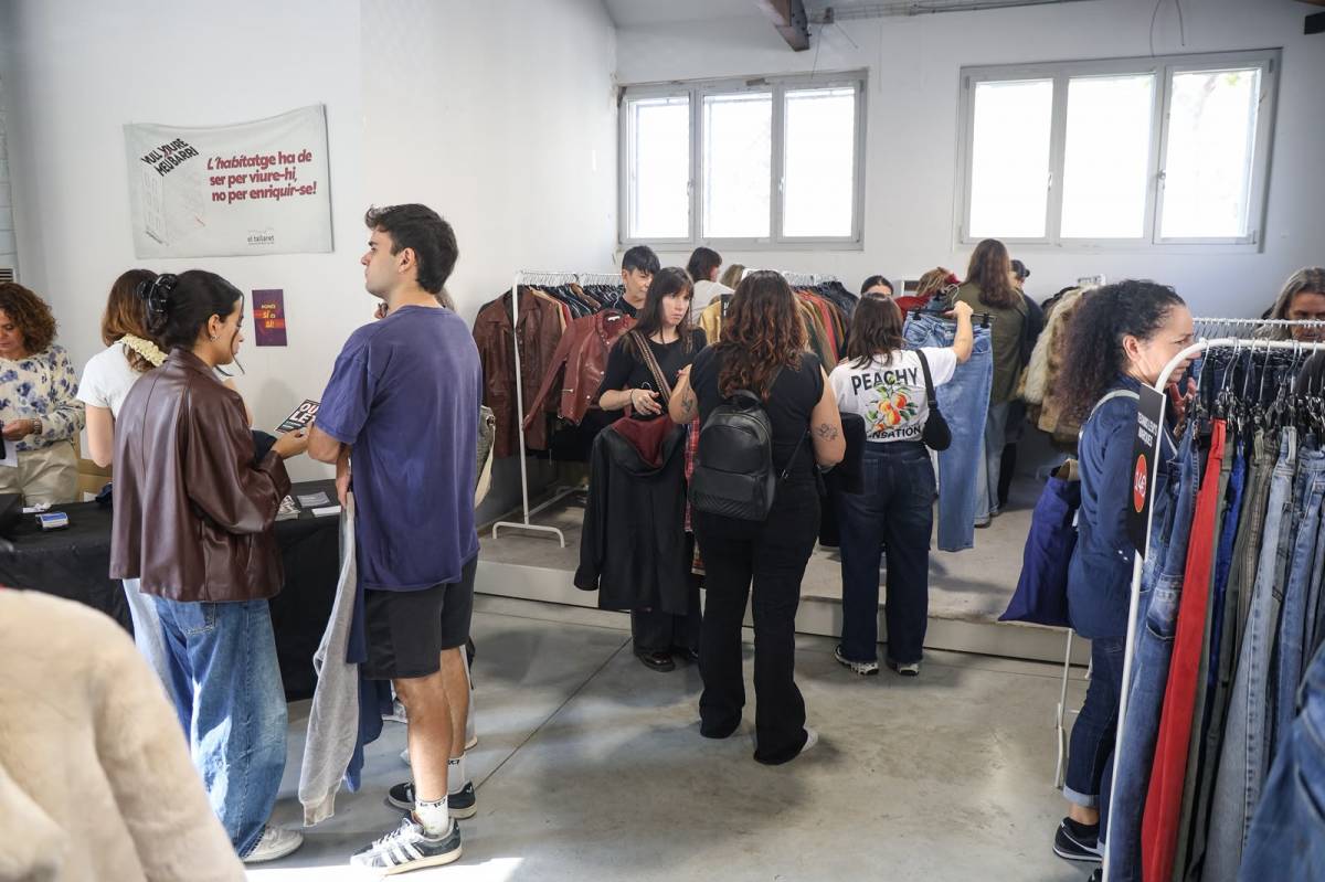 La primera edició del Market Vintage ecosocial de Sabadell - VÍCTOR CASTILLO La primera edició del Market Vintage ecosocial de Sabadell