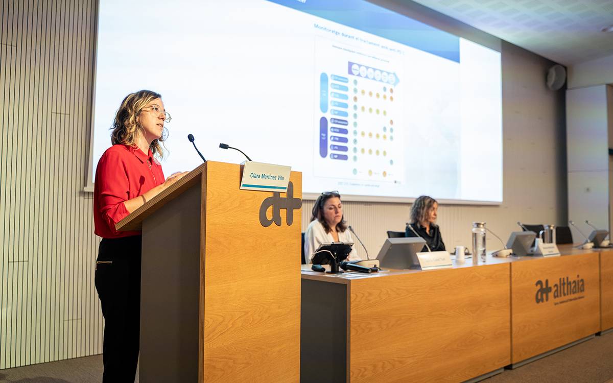 Un centenar de professionals analitza l'atenció als llargs supervivents de càncer