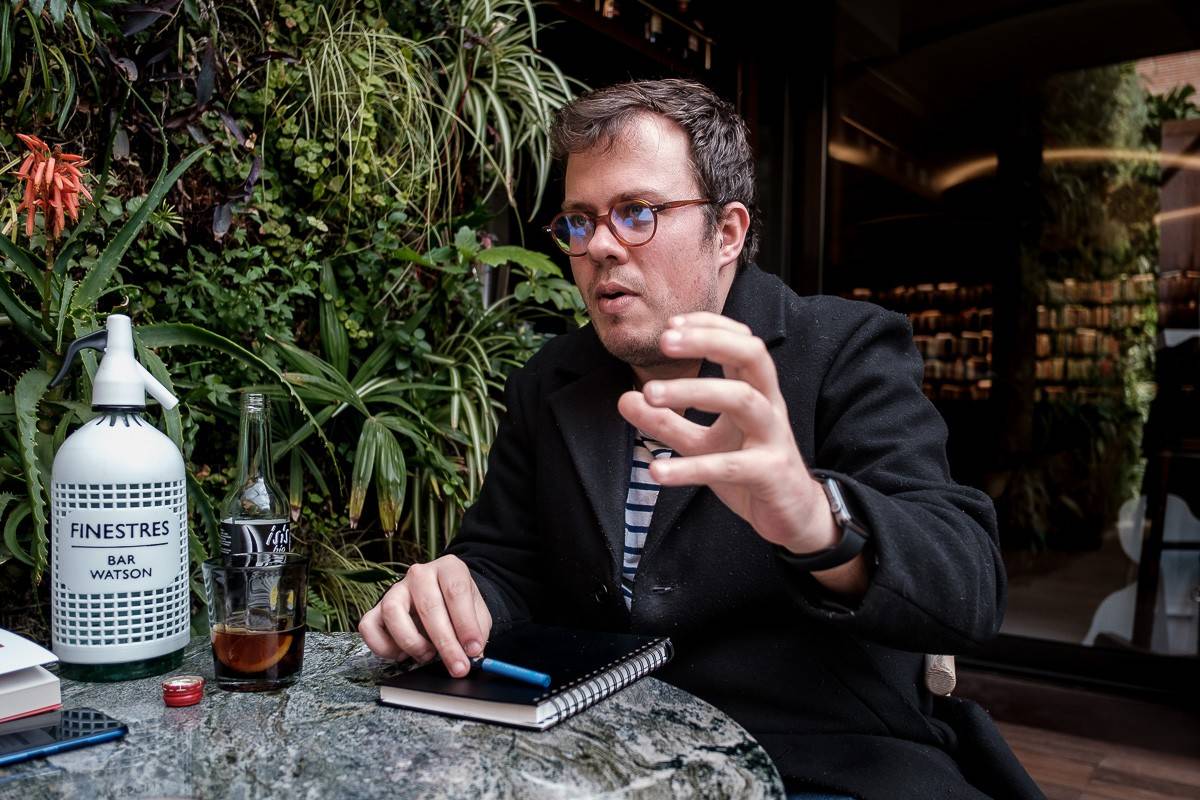 El periodista Nico Tomás en la seva entrevista amb Nació - Adrià Costa Rifà