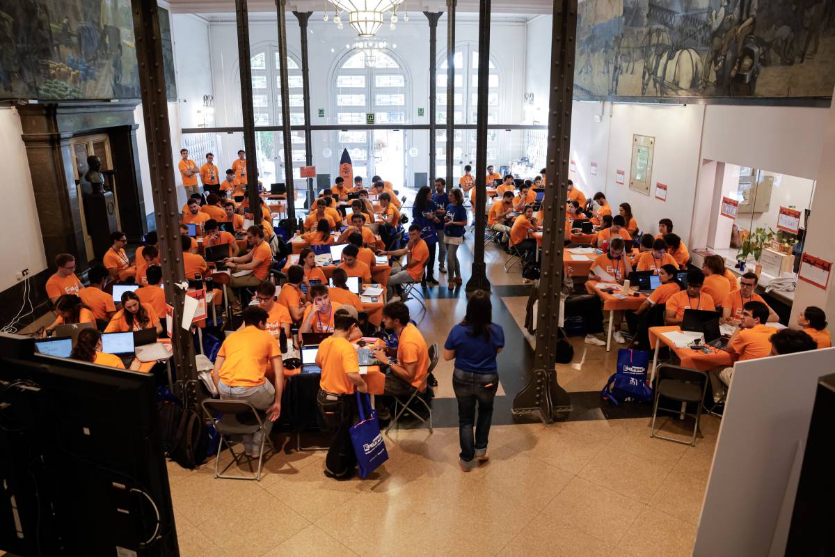 EngiHack ESEIAAT Terrassa 2026 - Lluís Clotet EngiHack ESEIAAT Terrassa 2026