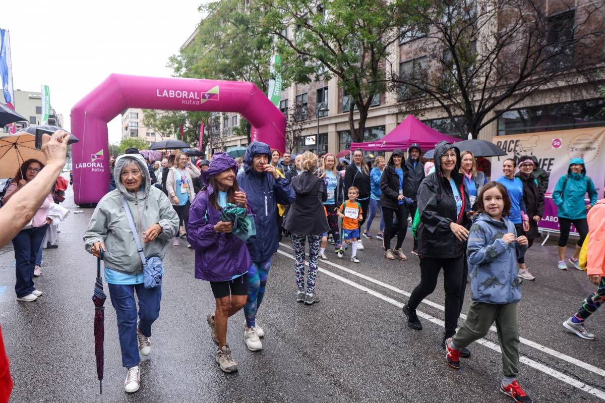 La cinquena edició de la `Race for Life` - VÍCTOR CASTILLO La cinquena edició de la `Race for Life`