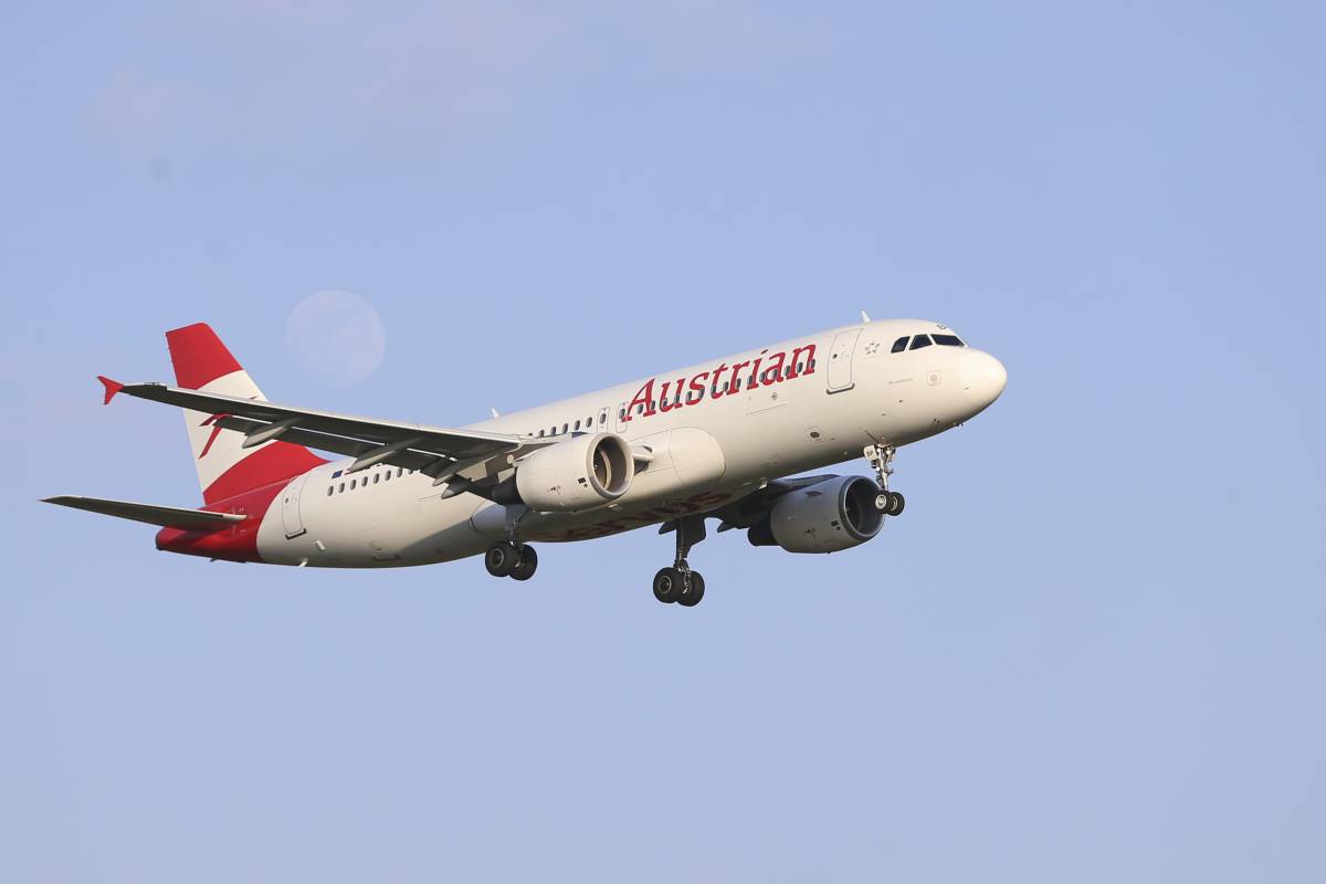 Un avió en direcció a Viena aterra d'emergència després d'una amenaça de bomba