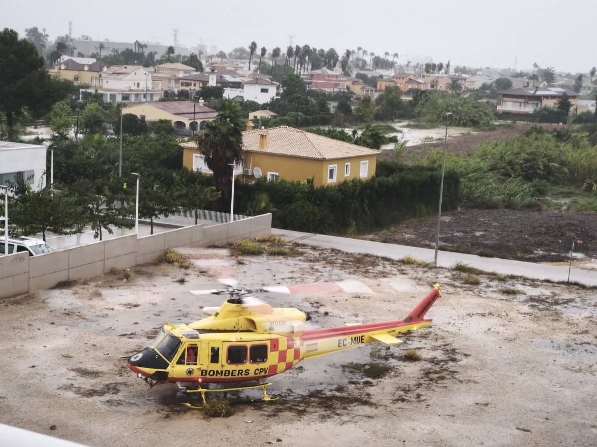 Municipis inundats i classes cancel·lades al País Valencià i a les Illes Balears