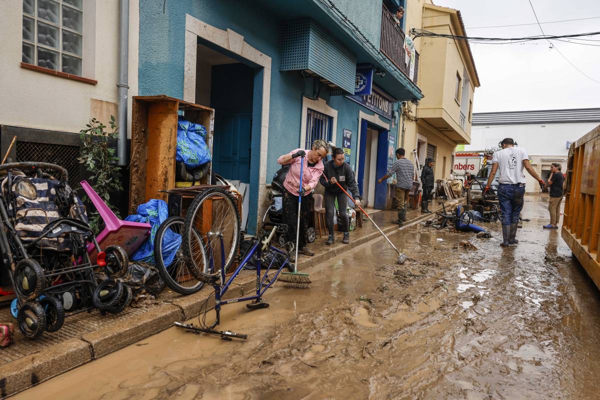La dana Adam marxa amb cinc morts i assenyala el canvi climàtic i Mazón