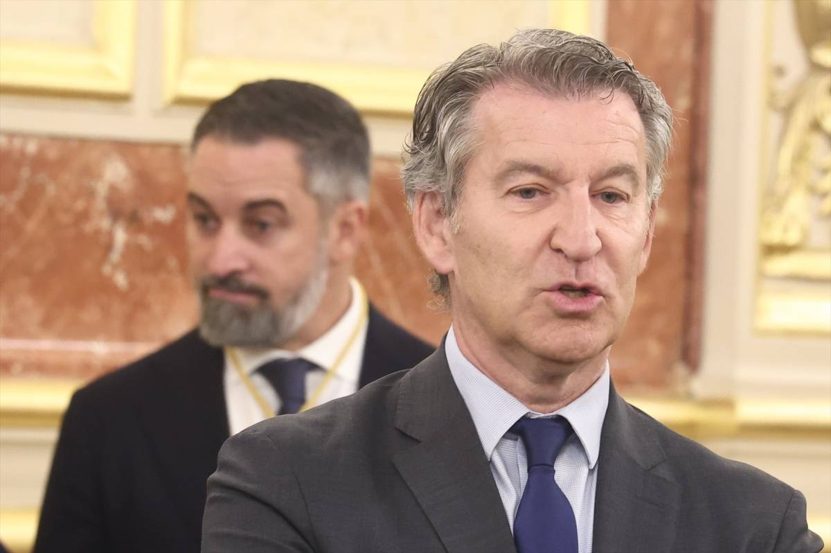 PP i Vox negocien per controlar el Senat