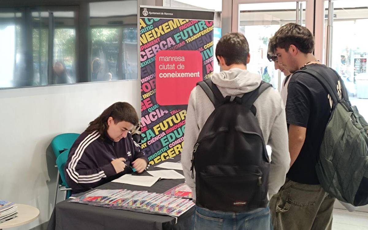 Paquet de benvinguda a Manresa per als nous alumnes de grau de la UManresa i la UPC