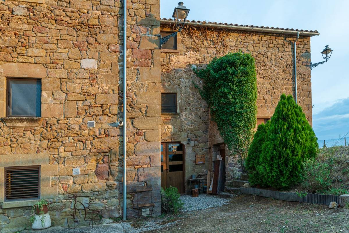 L`entrada del `Castell de Ceuró` - Cedida L`entrada del `Castell de Ceuró`