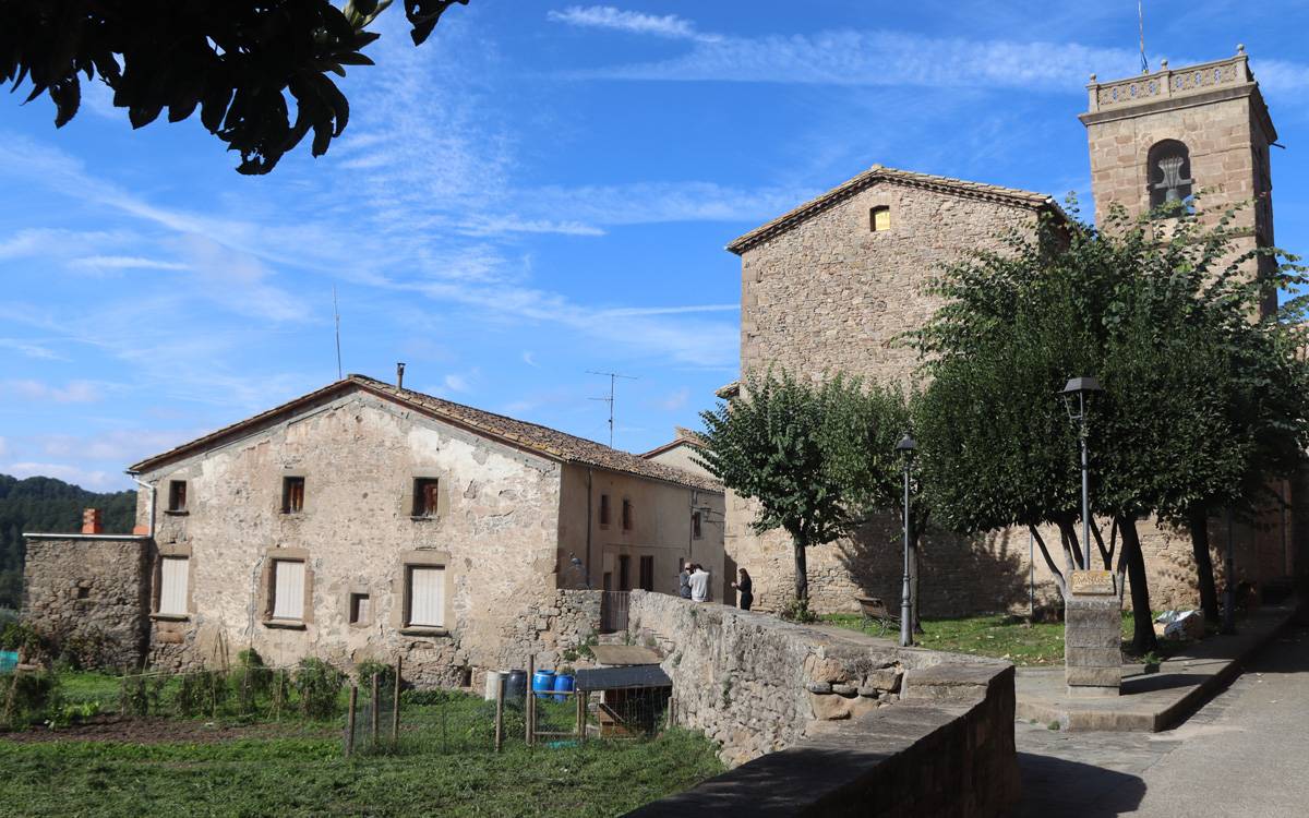 Les rectories en desús del Lluçanès i el Moianès podrien allotjar uns 140 habitatges socials