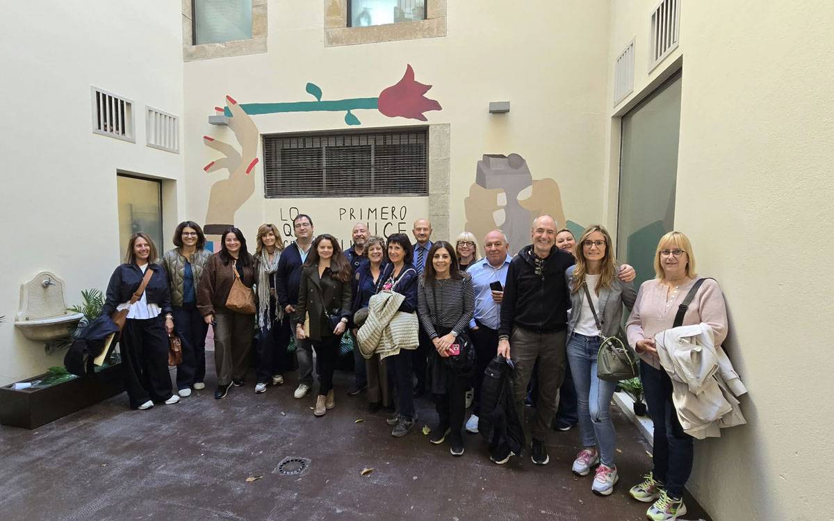 Una desena de comerços de Manresa s'inspiren en vuit negocis innovadors de Barcelona
