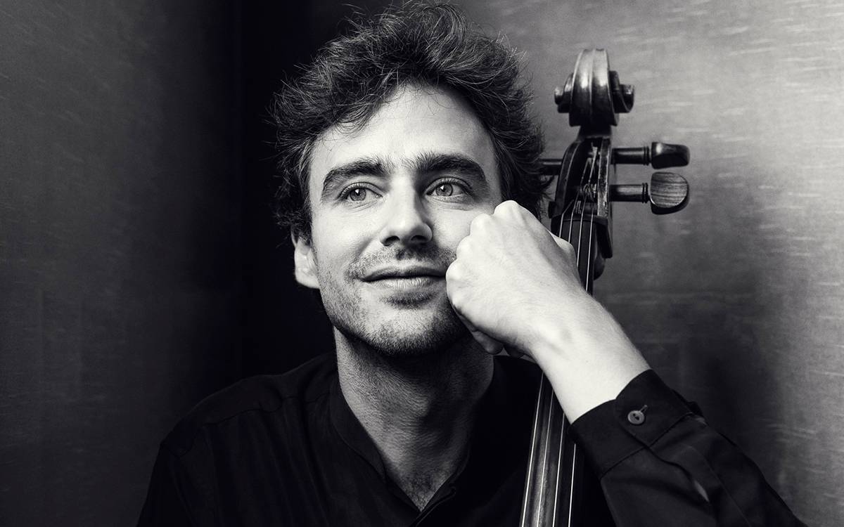 El violoncel·lista Pau Codina interpretarà les suites 3 i 4 de Bach a la Plana de l'Om de Manresa