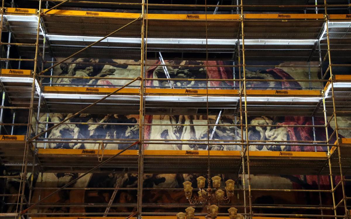 Comencen els treballs de restauració de les pintures murals de Sert a la Catedral de Sant Pere de Vic.