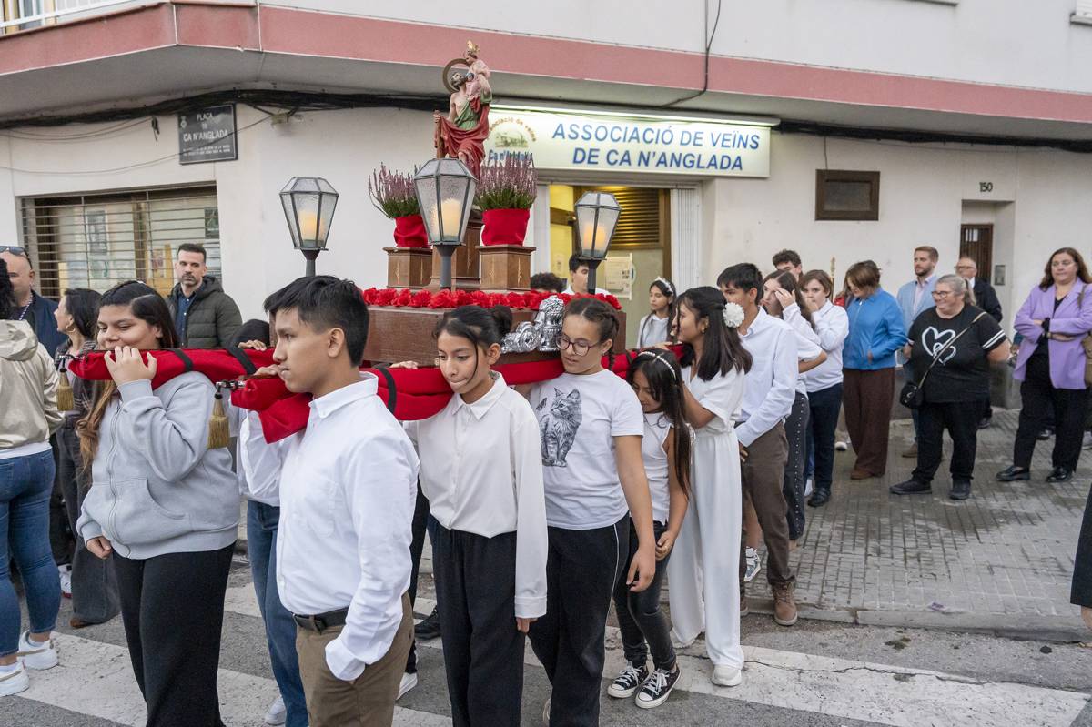 La parròquia de Sant Cristòfol de Ca n'Anglada celebra 70 anys