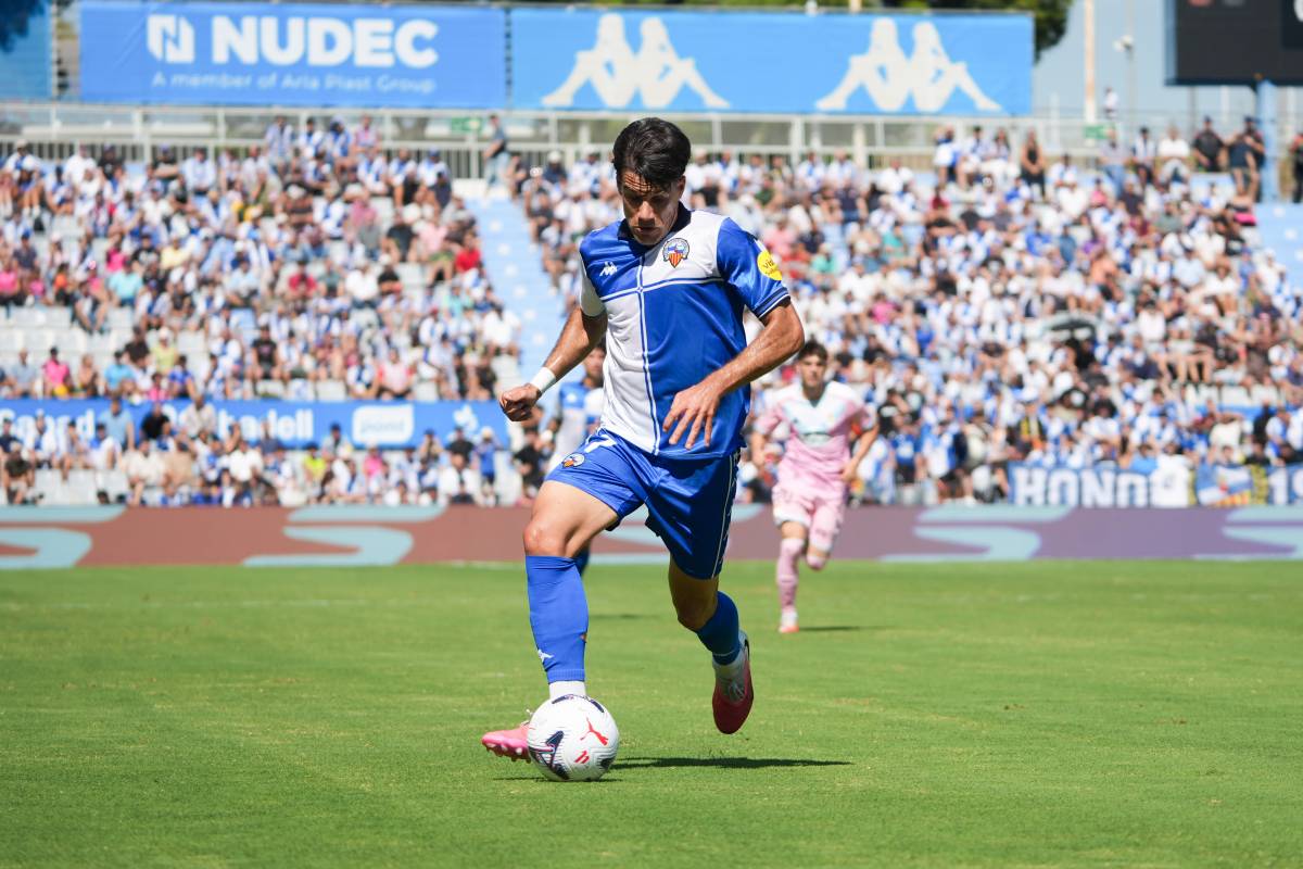 El CE Sabadell - CD Tenerife de la Lliga Hypermotion, en directe
