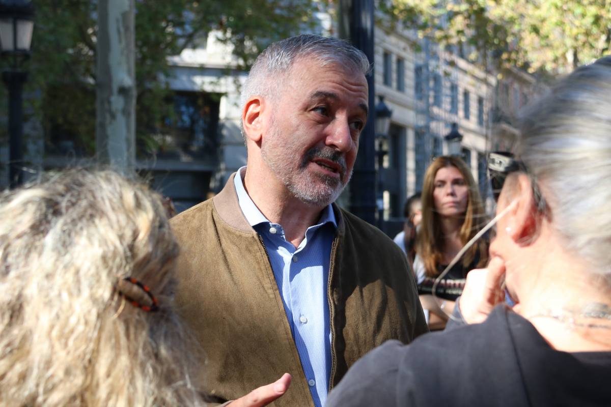 L'Ajuntament de Barcelona es persona contra els detinguts pels aldarulls i fa costat als comerciants