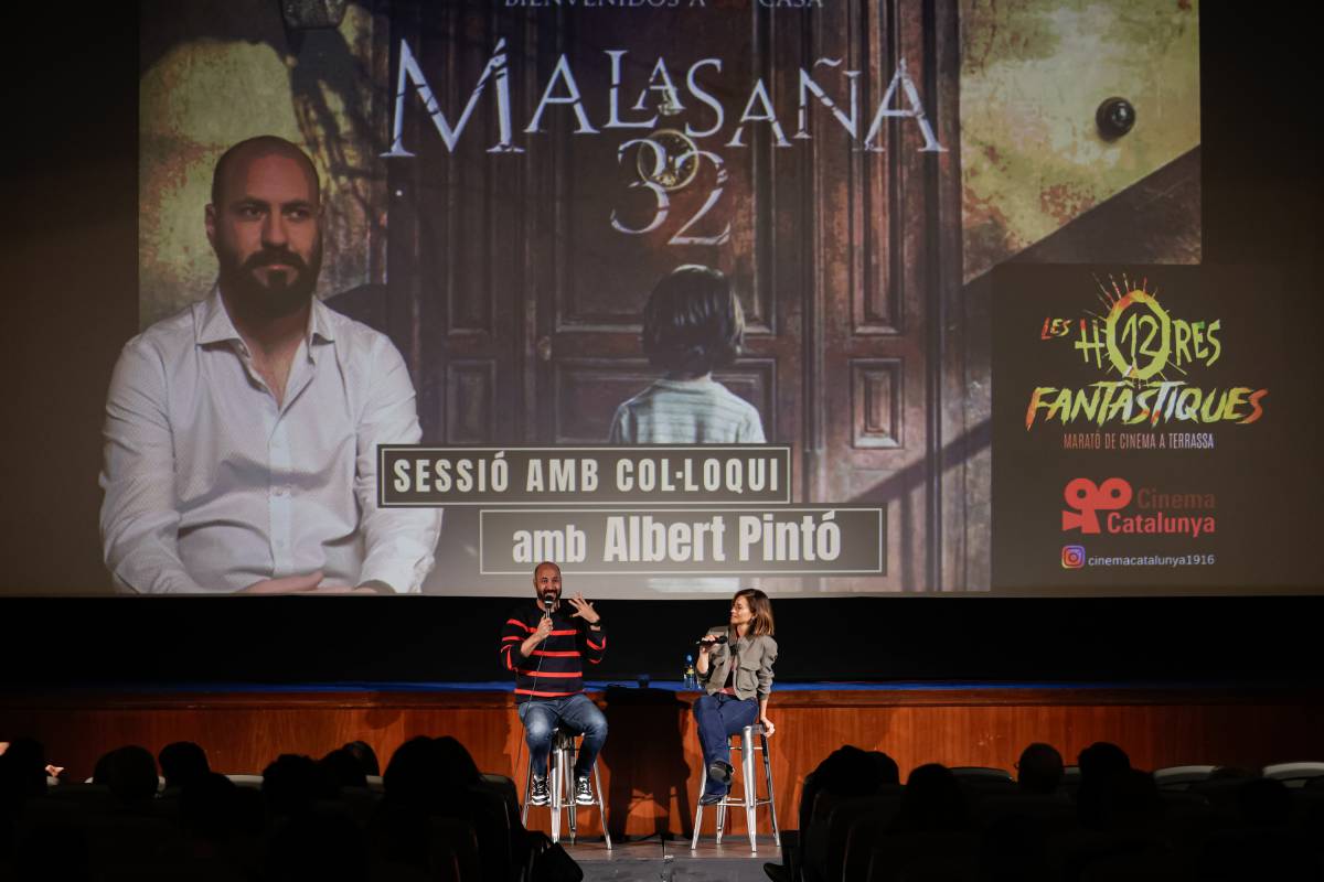 El director terrassenc Albert Pintó va efectuar un col·loqui sobre la seva película de terror al Cinema Catalunya - Lluís Clotet El director terrassenc Albert Pintó va efectuar un col·loqui sobre la seva película de terror al Cinema Catalunya
