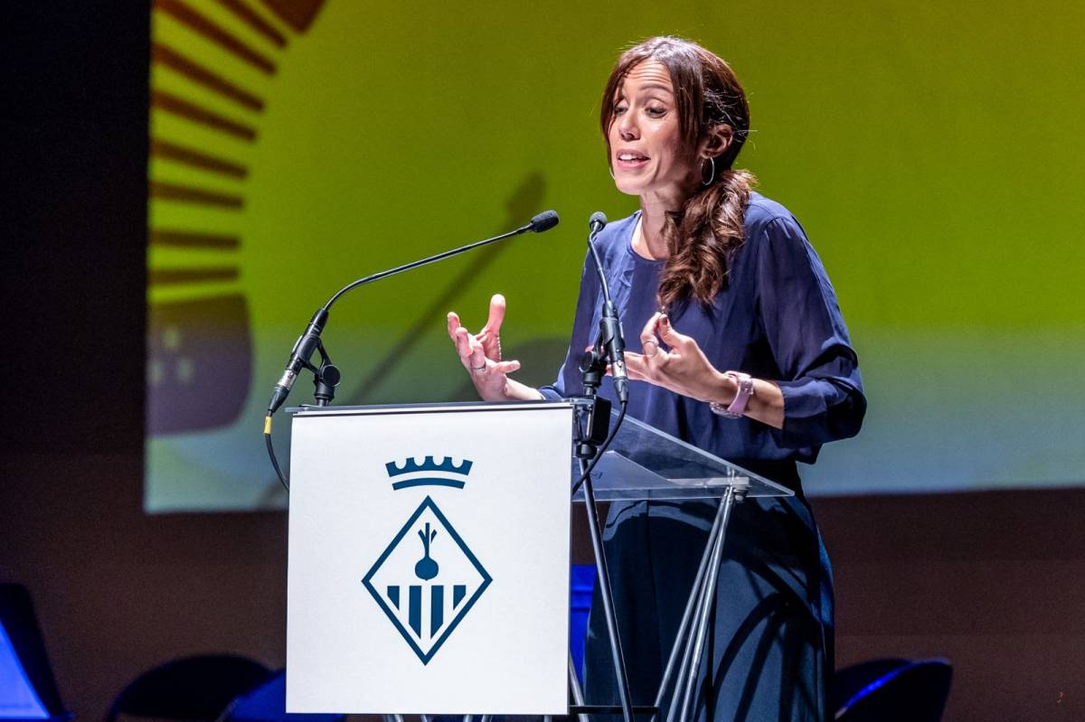 La 18a Gala Solidària de Mans Unides i Càritas - JUANMA PELÁEZ La 18a Gala Solidària de Mans Unides i Càritas