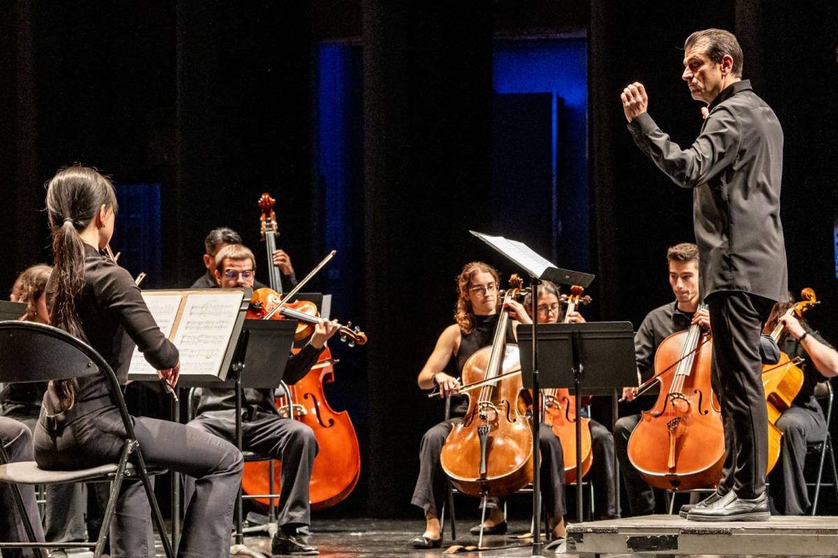 La 18a Gala Solidària de Mans Unides i Càritas - JUANMA PELÁEZ La 18a Gala Solidària de Mans Unides i Càritas