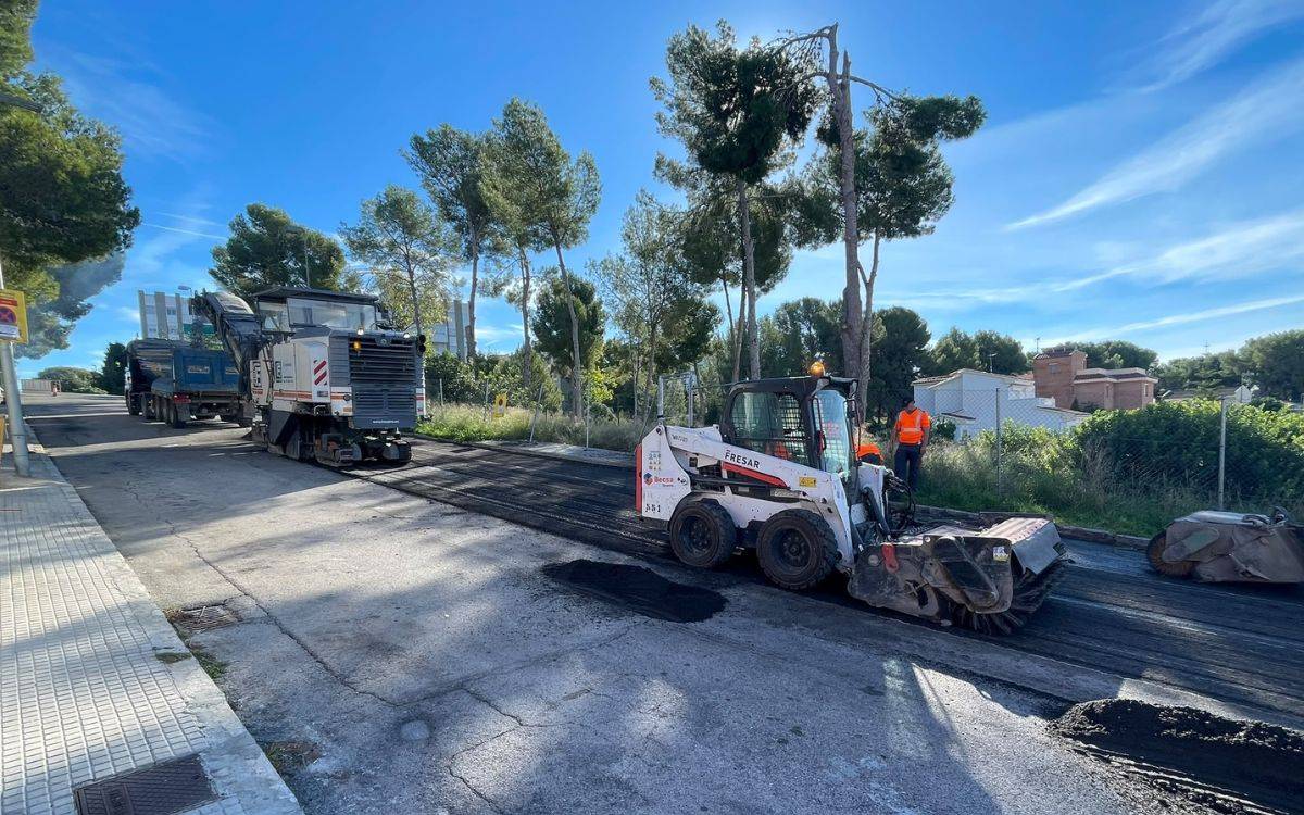Comencen les obres per renovar l'asfalt de dos carrers al barri de Sant Salvador de Tarragona