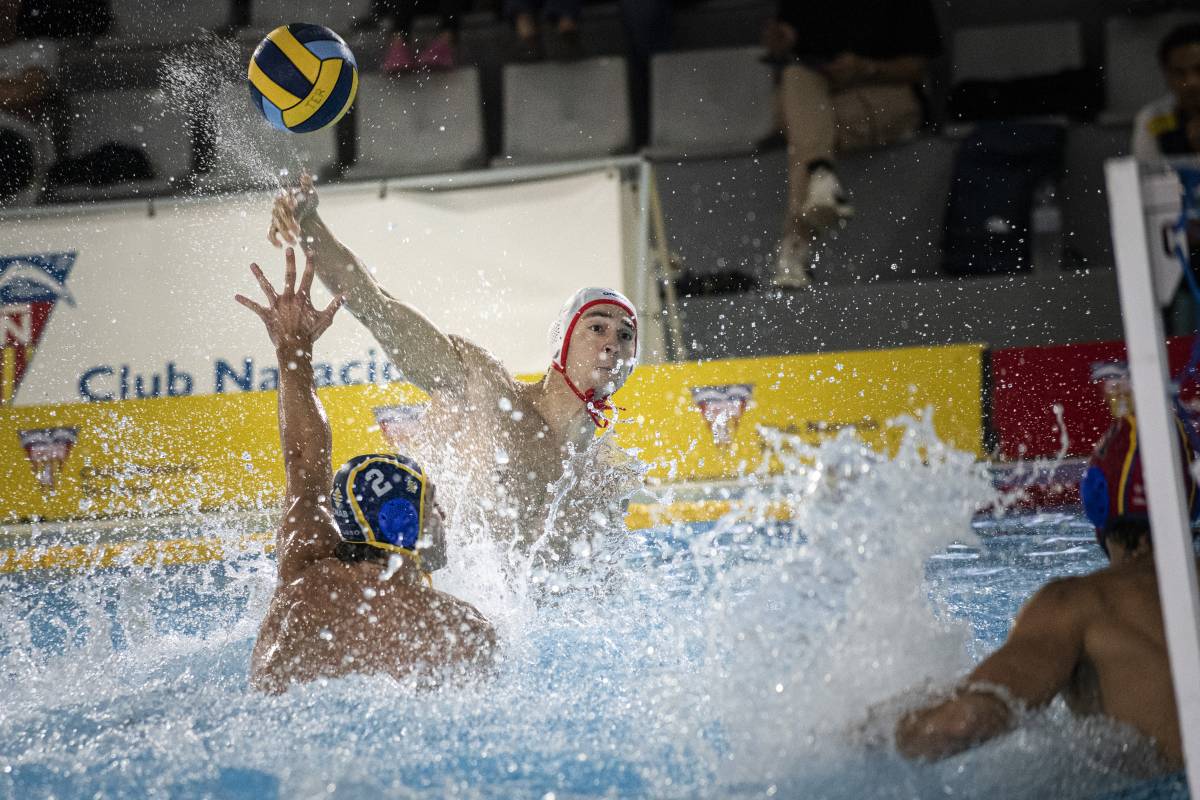 El CN Terrassa masculí, superat de principi a fi davant del vigent campió d’Europa