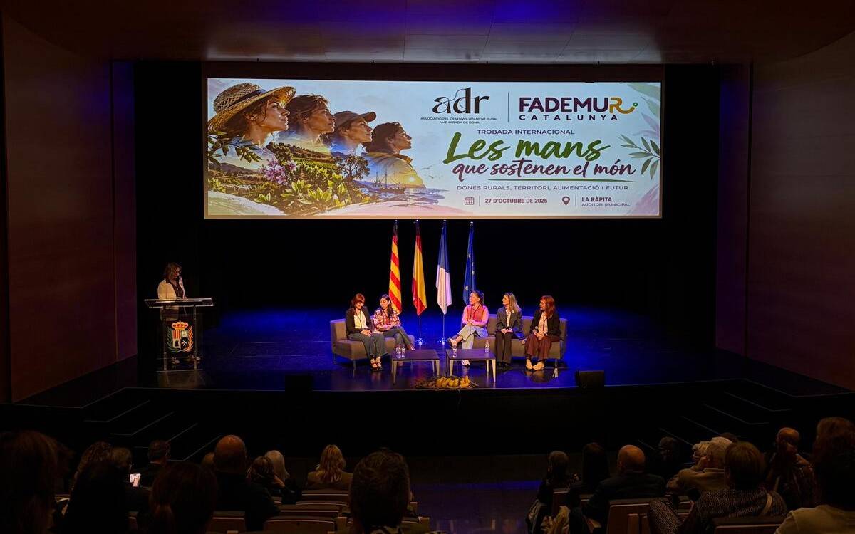Les dones rurals reivindiquen més oportunitats i reconeixement en una trobada a la Ràpita