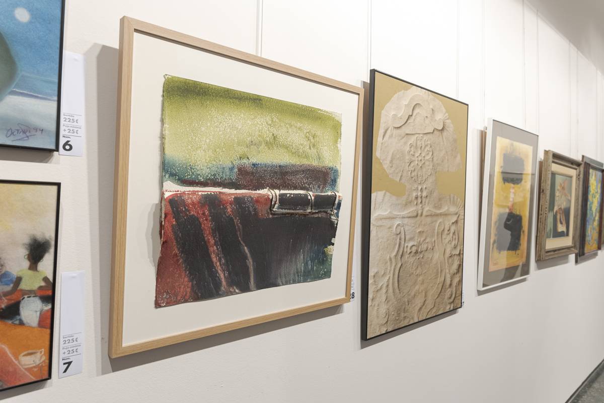 Algunes de les obres a la venda a Amics de les Arts - Lluís Clotet Algunes de les obres a la venda a Amics de les Arts