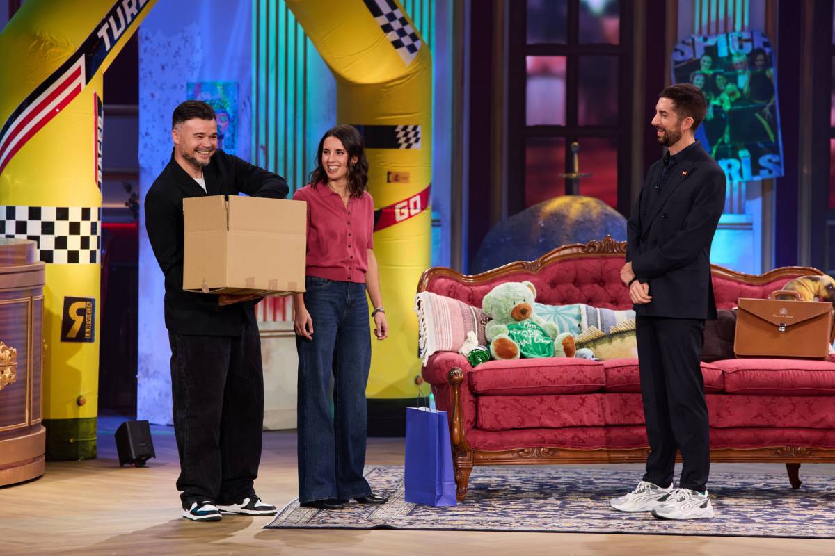 Rufián i Montero discrepen sobre la gestió de les onades migratòries a «La Revuelta»: «És un repte»