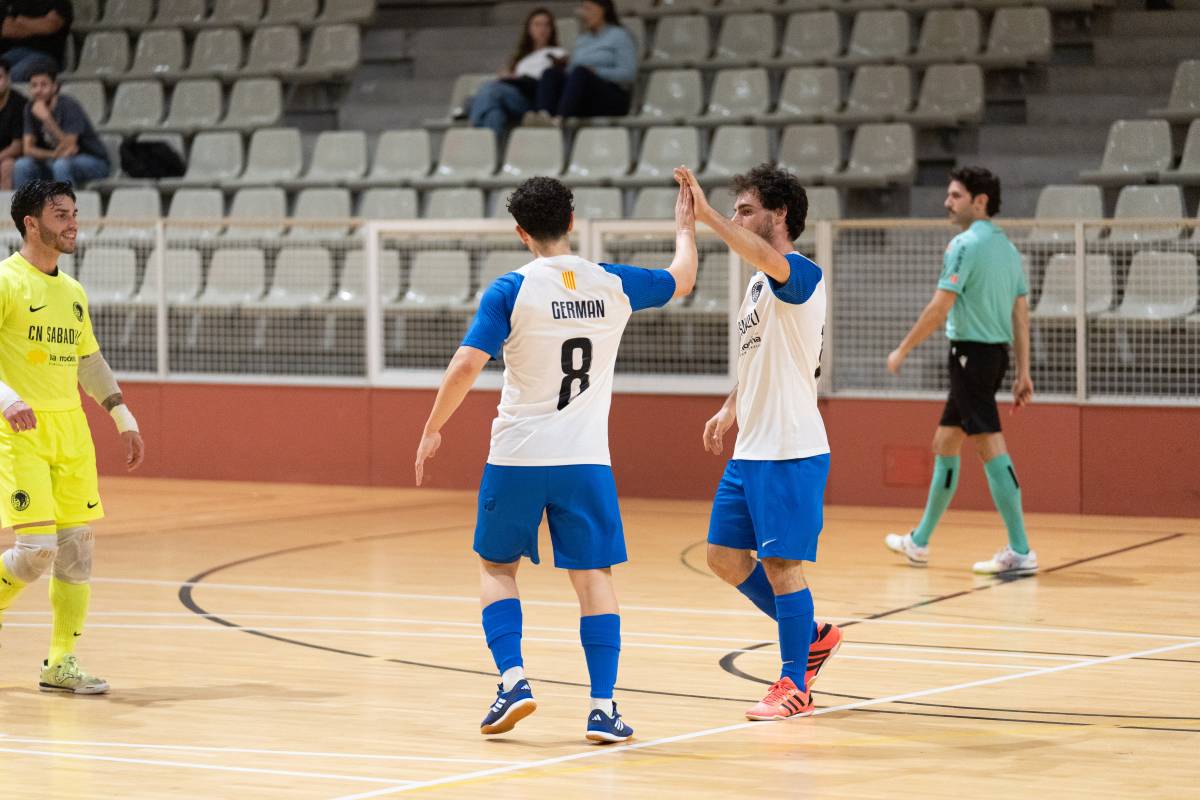 Escudero i Batllori van cuinar el primer gol nedador - David Chao Escudero i Batllori van cuinar el primer gol nedador