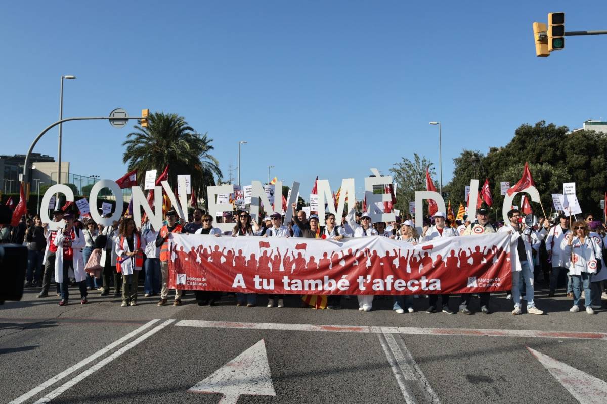 Imatge de la manifestació de metges en el primer dia de vaga indefinida - Hugo Fernández
