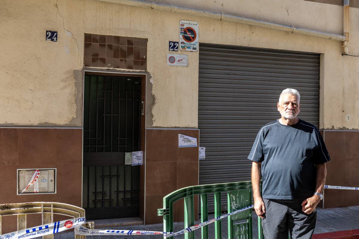 Els veïns del bloc on va caure un sostre a Sabadell no podran tornar a casa 