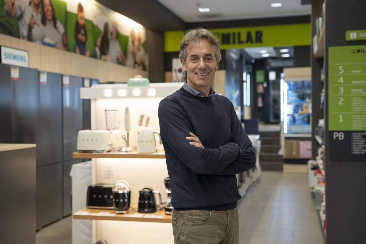 Jan Paloma, propietari del comerç més antic de Terrassa: “Abans, hi havia molta necessitat i poca competència”
