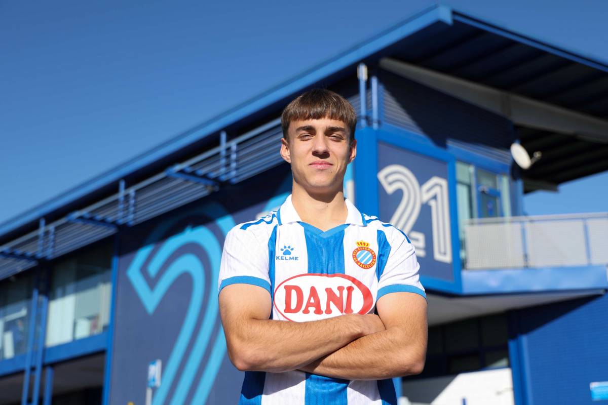 El futbolista balaguerí Jan Peries debuta amb l'Espanyol a Primera Divisió
