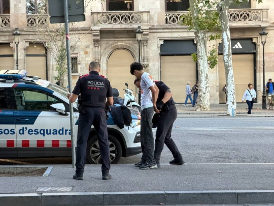 Primeres identificacions dels Mossos a Barcelona davant l’amenaça de noves protestes de Blocus
