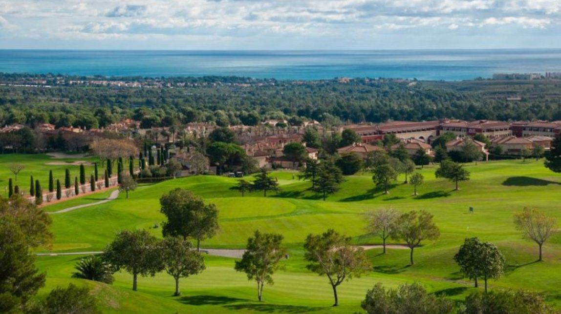Compren l'hotel de luxe de Mont-roig del Camp per prop de 7 milions d'euros