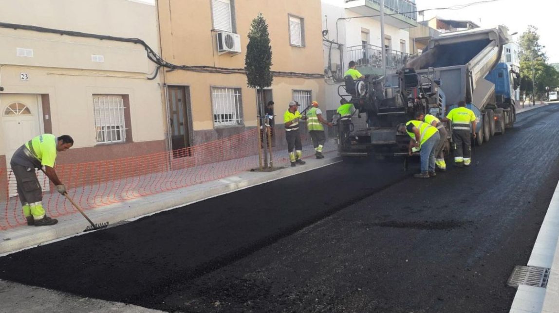 Reus destinarà mig milió d'euros a millorar l'estat d'una desena de carrers amb el Pla d'Asfaltat