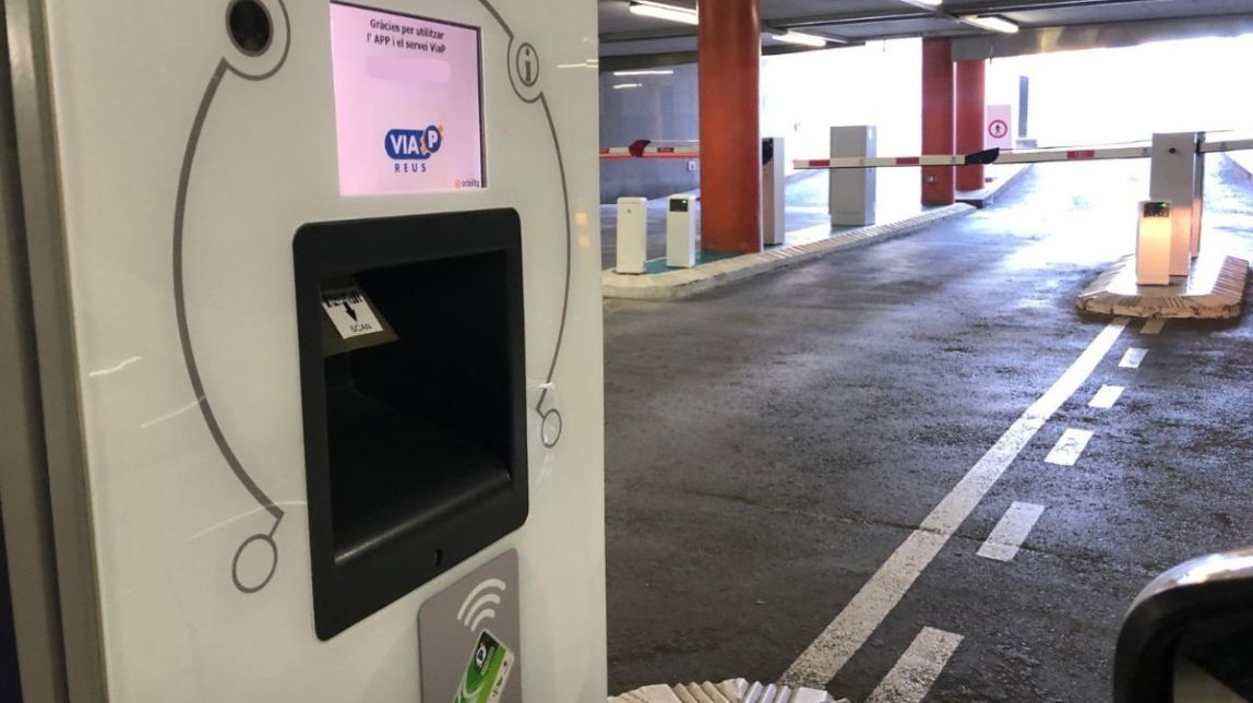 El 30% dels vehicles que entren als aparcaments de Reus utilitzen l'accés automàtic del Via P